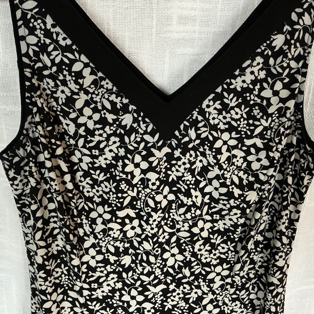 Chaps Large Black and White Dress- stretchy
